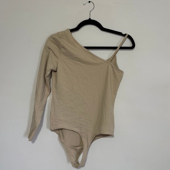Abercrombie & Fitch Beige Tan One Sleeve Bodysuit - Size Medium - Picture 2 of 8